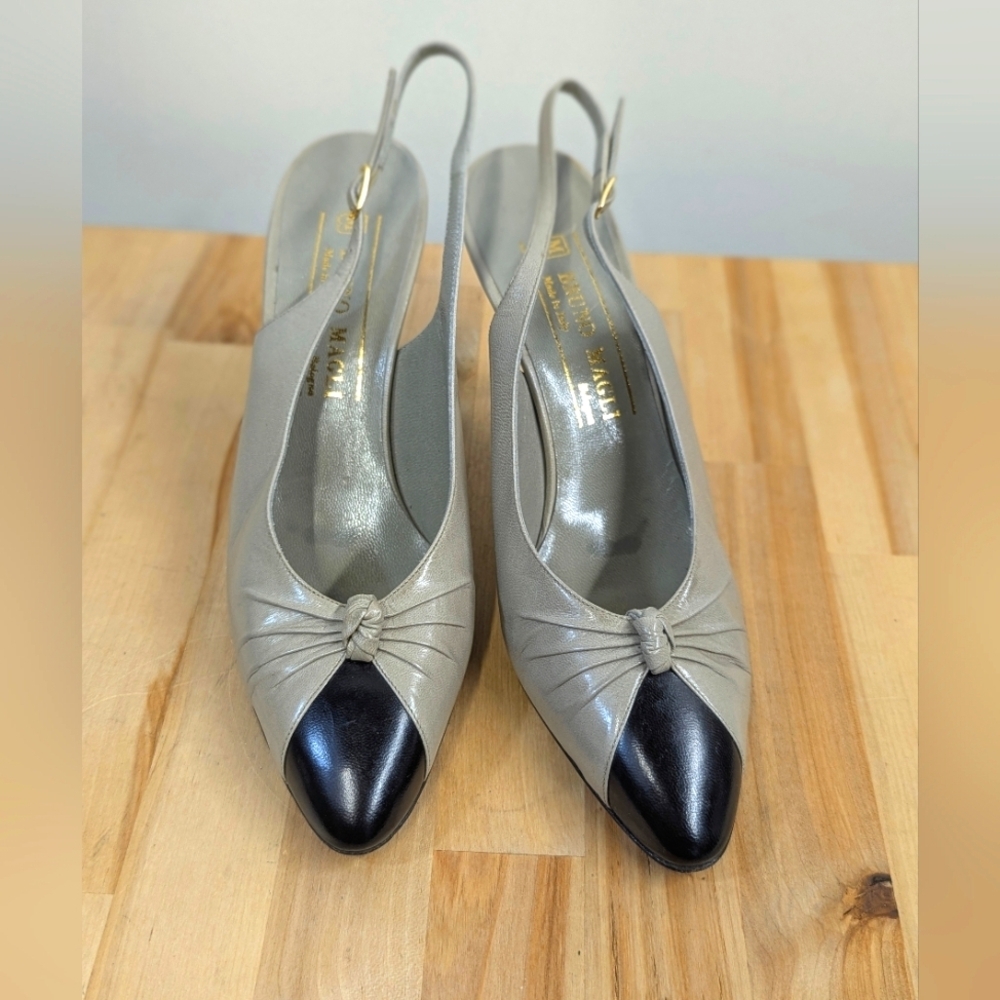 Vintage Bruno Magli Gray Two-Tone Slingback Pumps 7.5 Narrow Fits 6.5 / 7
